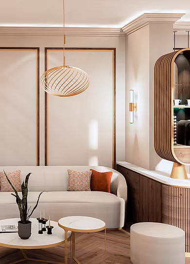 Optisch abgetrennter Wohnbereich im Deluxe Room im Art-Déco-Stil mit Sofa, Couchtisch und eleganten Holzelementen
